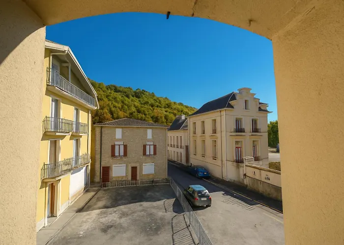 2 Avec Baignoire * Lavelanet